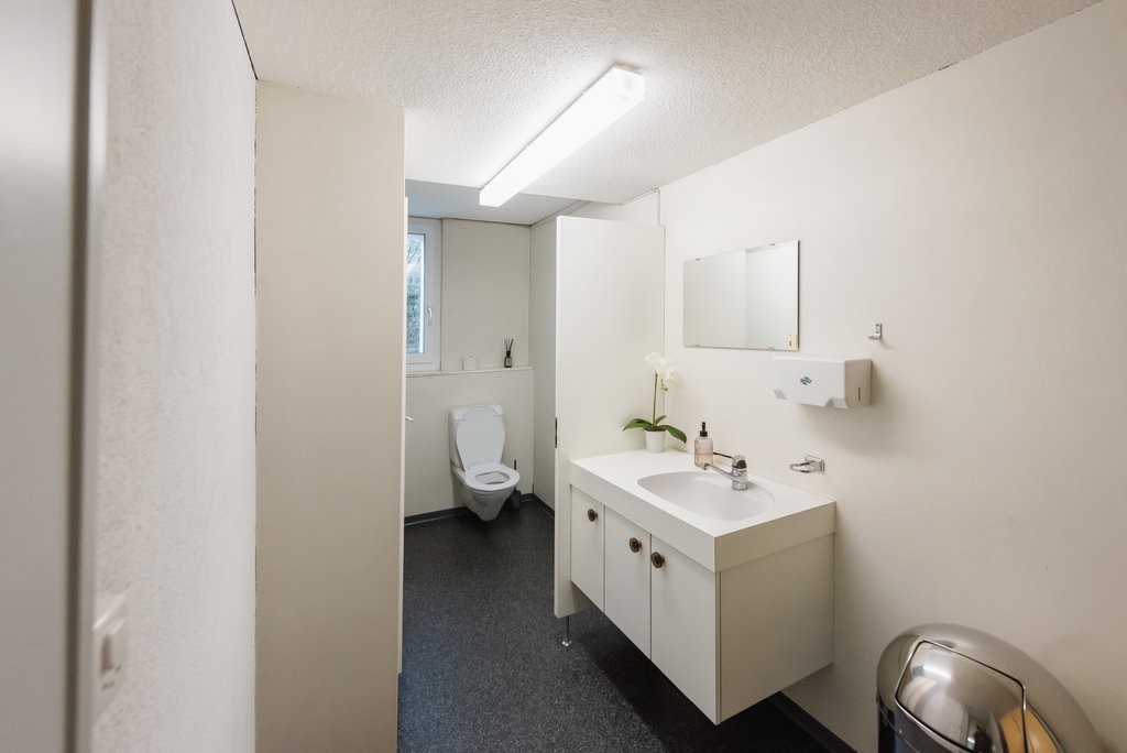 59m² ufficio, foto 7 di 9