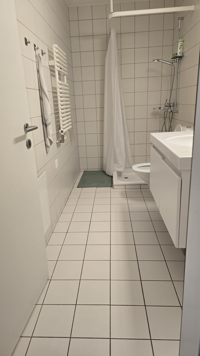 Zimmer in einer Wohngemeinschaft, Foto 6 von 7