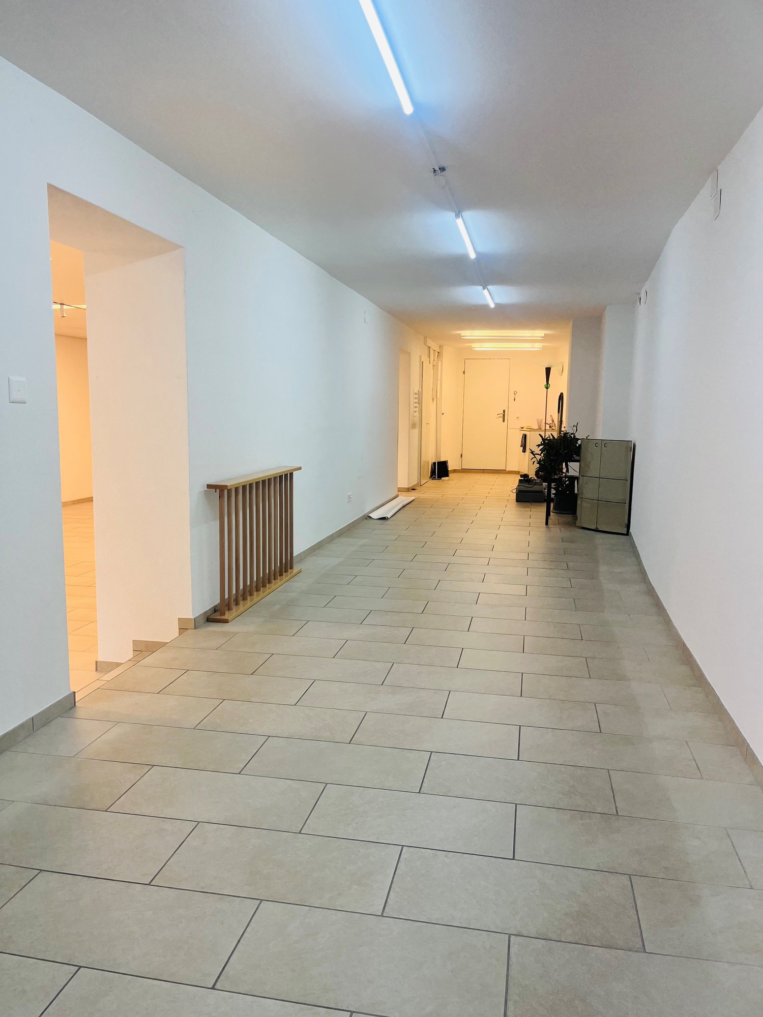 170m² commercial