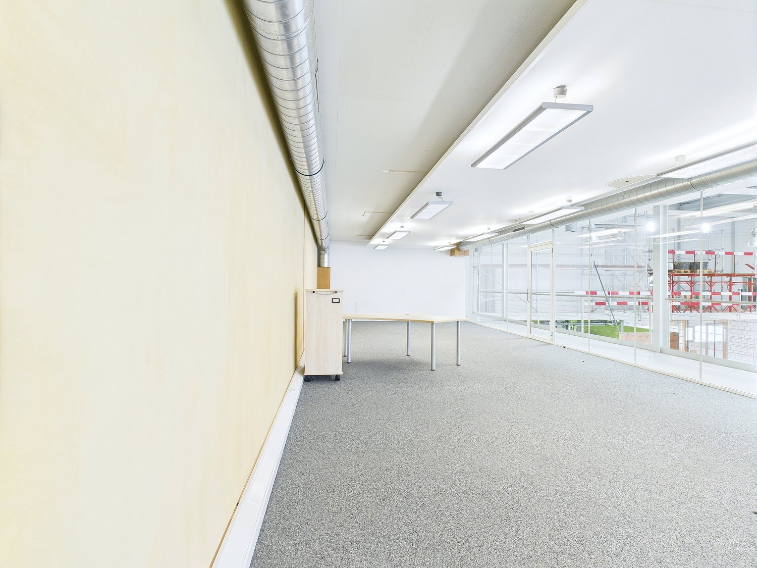 144m² industrial object, Foto 6 von 9