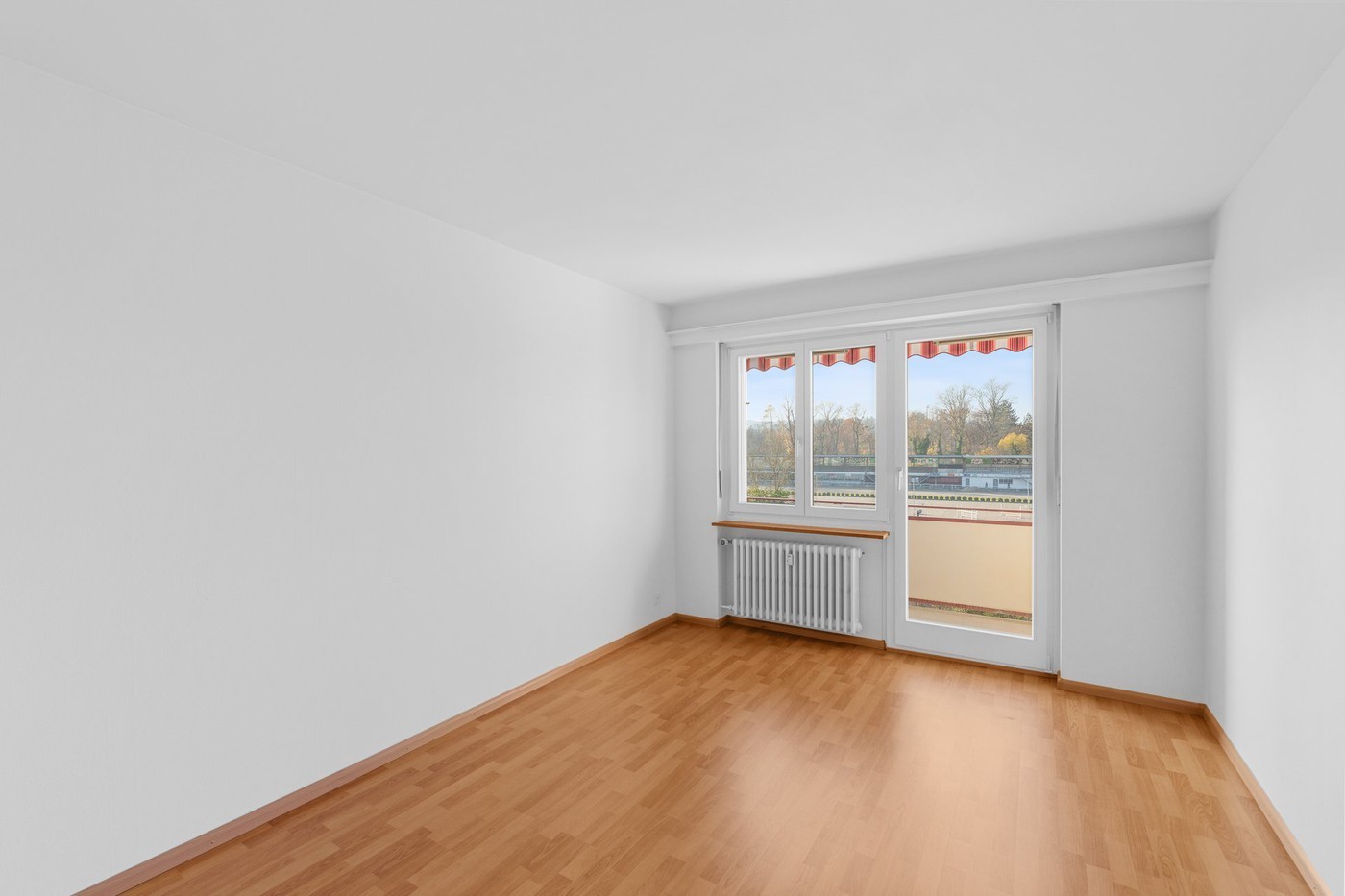 3 rooms apartment, Foto 3 von 8