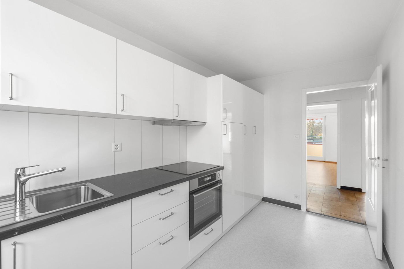 3 rooms apartment, Foto 1 von 8
