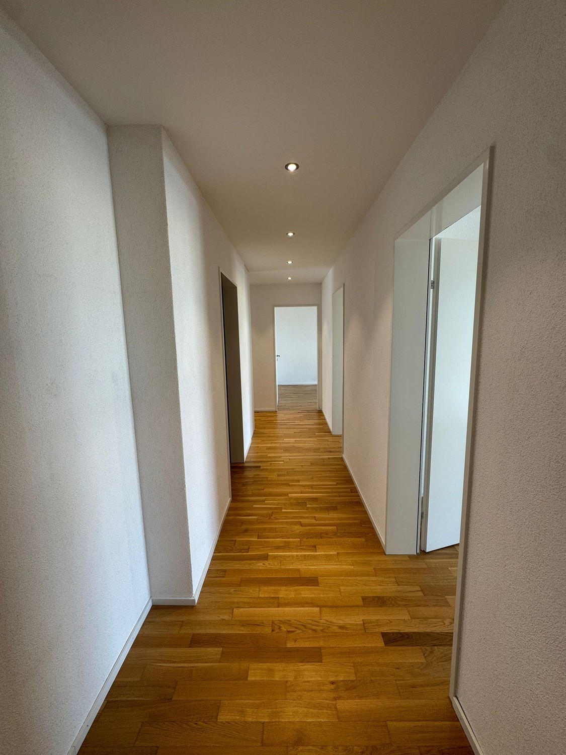 4 ½ rooms apartment, Foto 4 von 6