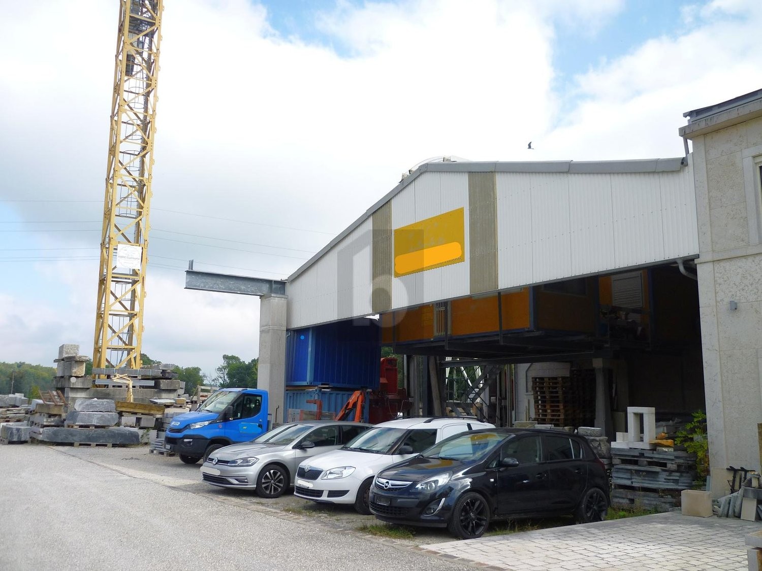390m² industrial object