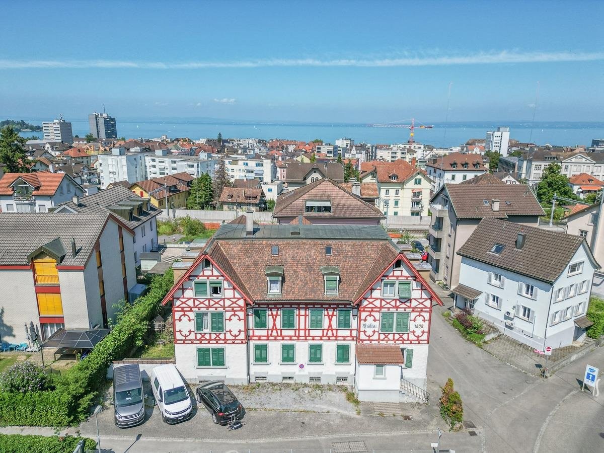 Casa multifamiliare