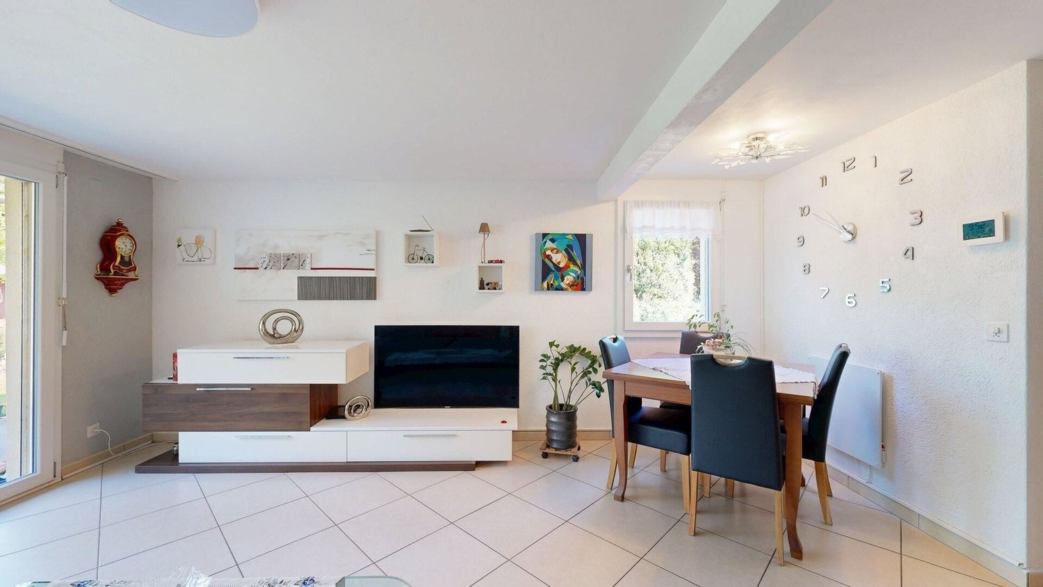 Casa a schiera angolare di 4 ½ locali, foto 6 di 10