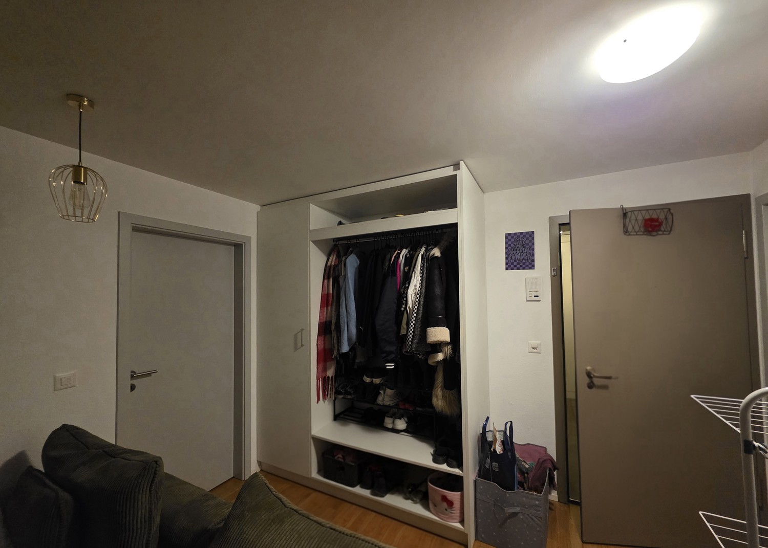 2 ½ Zimmer-Wohnung, Foto 1 von 6