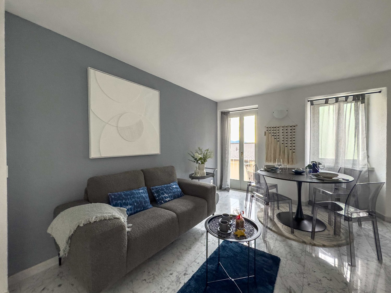 Möblierte 2 ½ Zimmer Wohnung, Foto 1 von 10