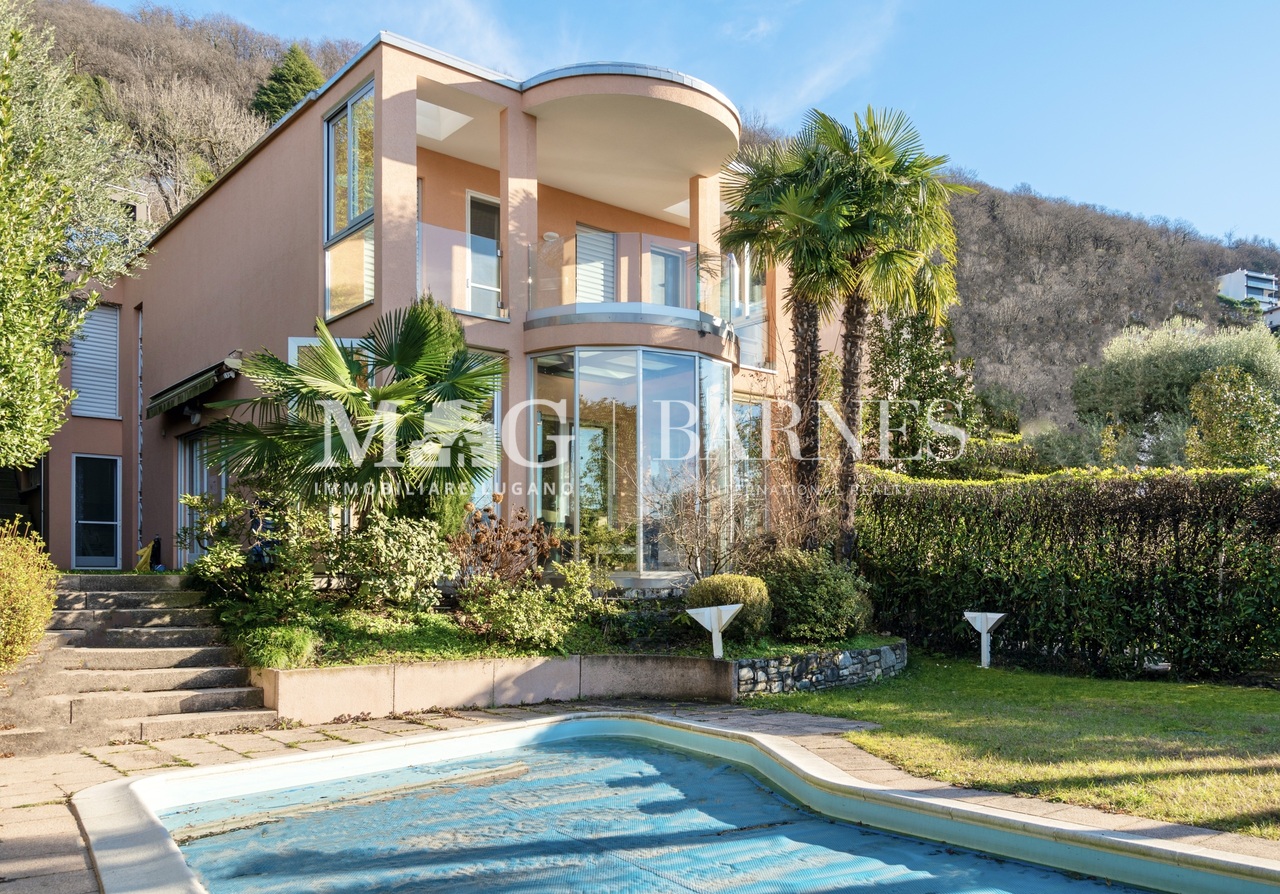5 ½ Zimmer Villa