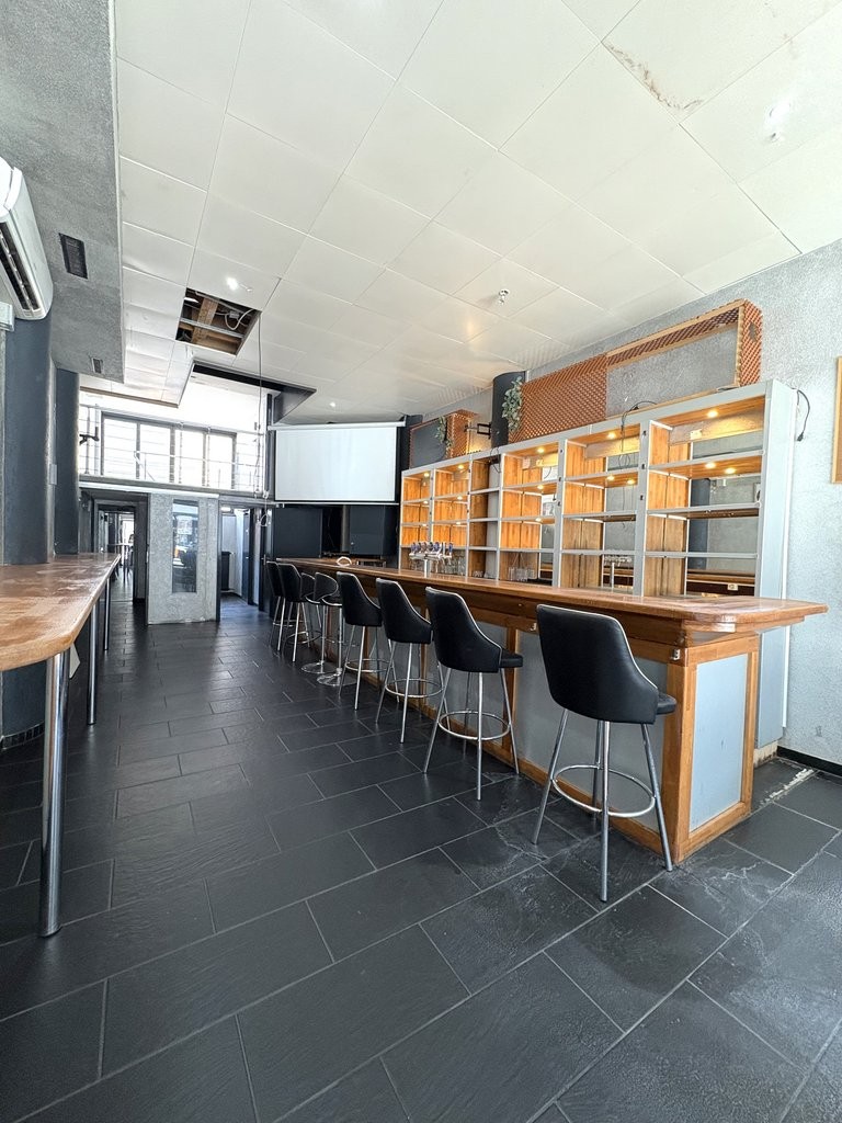 65m² commercial, Foto 1 von 4