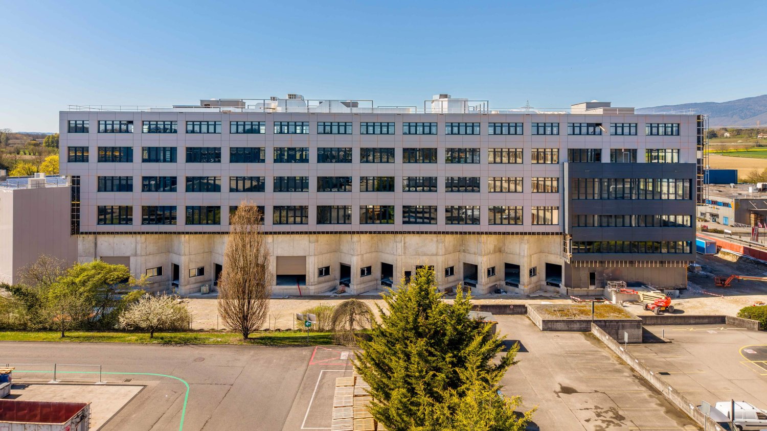2500m² industrial object
