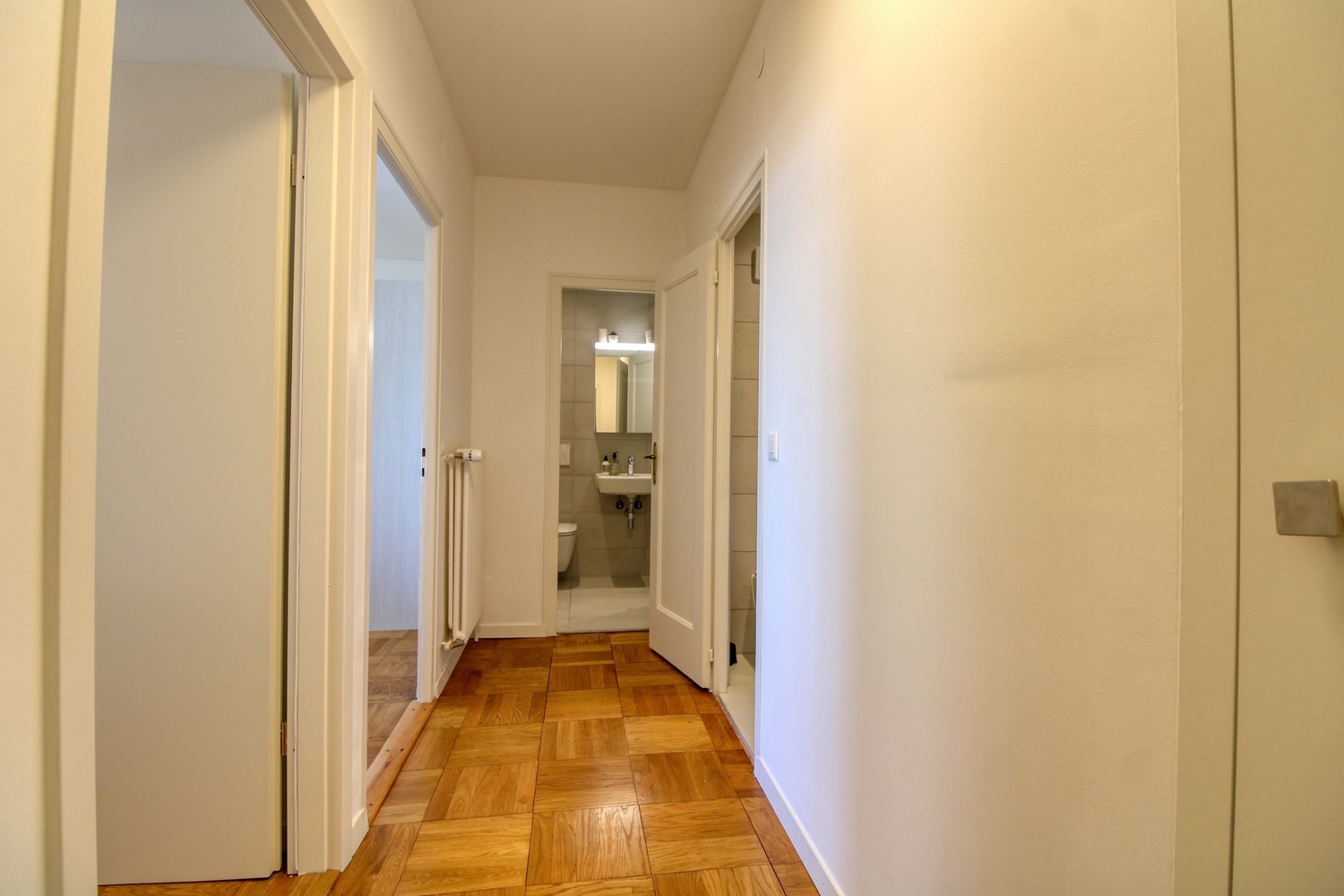 1 room single room