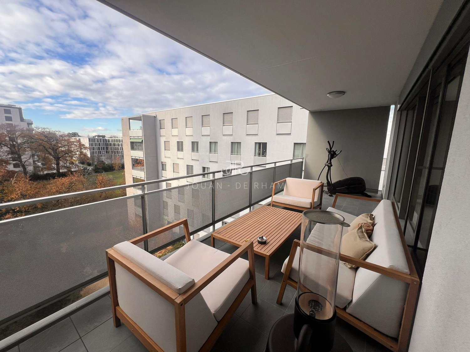 4 rooms apartment