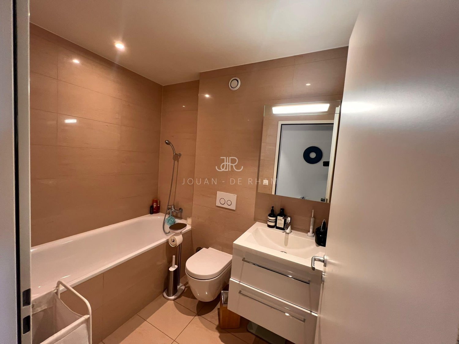 4 rooms apartment