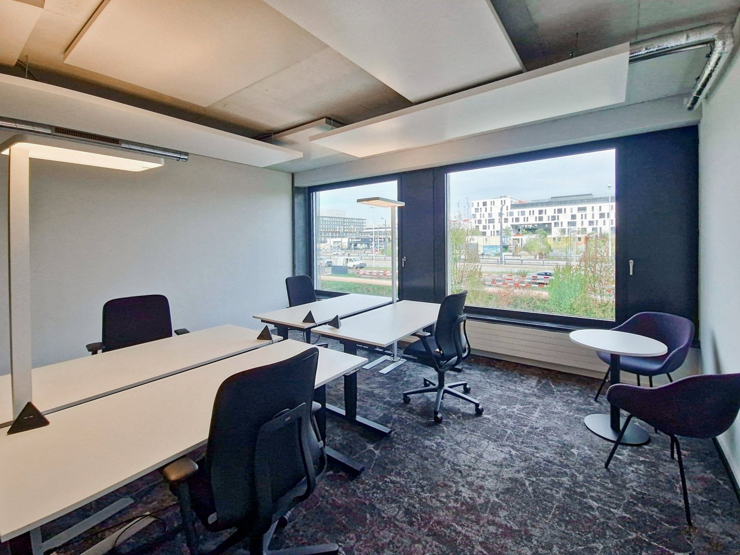 Office, Foto 2 von 8