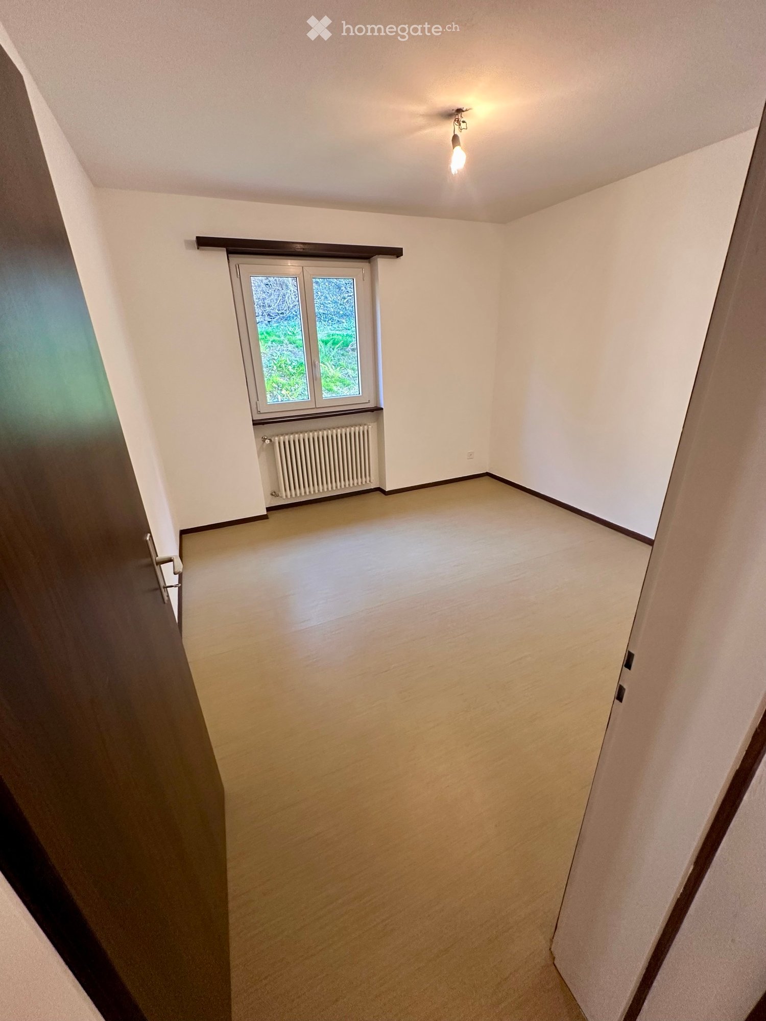 5 rooms apartment