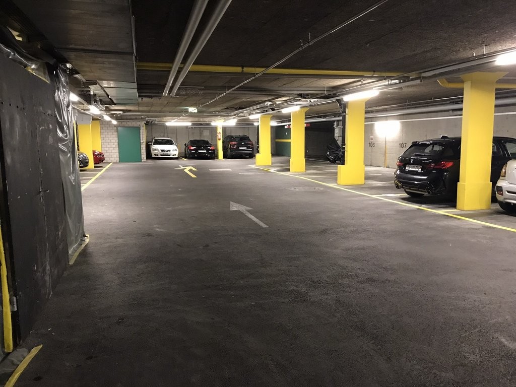 Underground slot