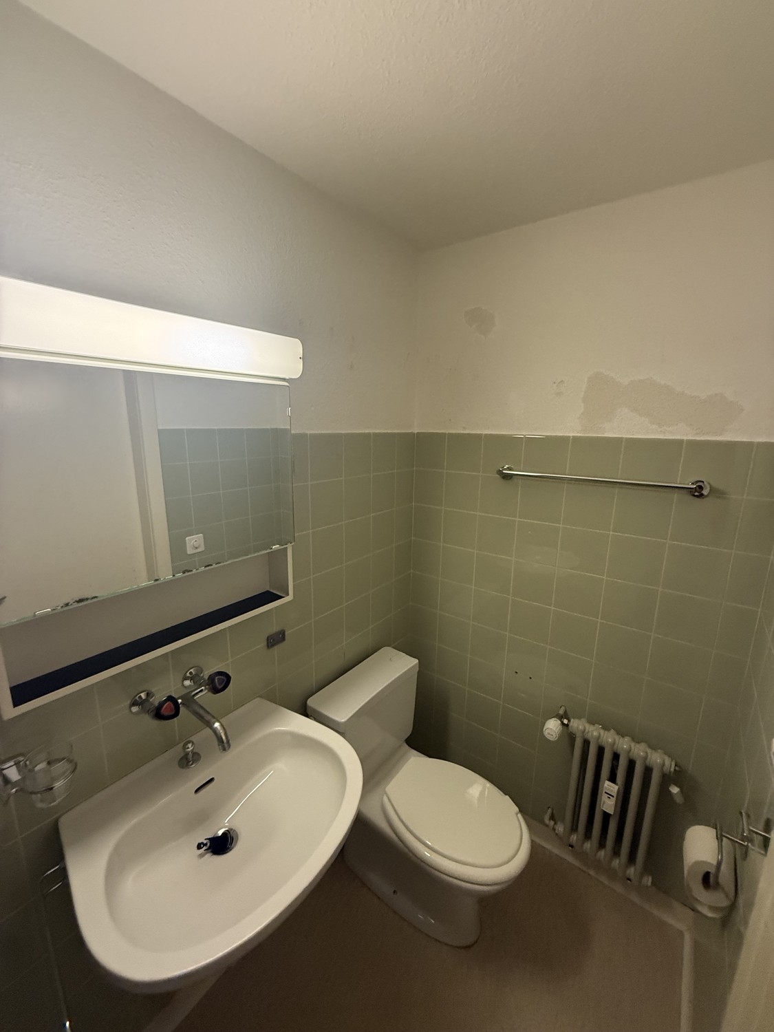1 room apartment, Foto 2 von 7