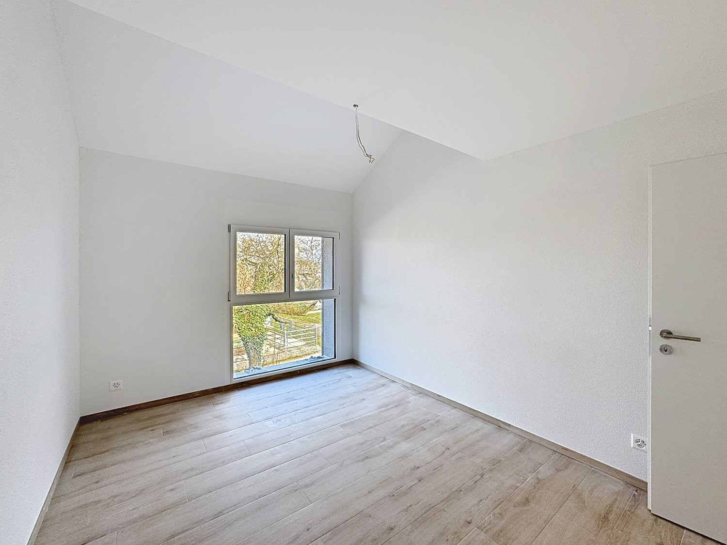 Casa singola di 5 ½ locali, foto 3 di 5