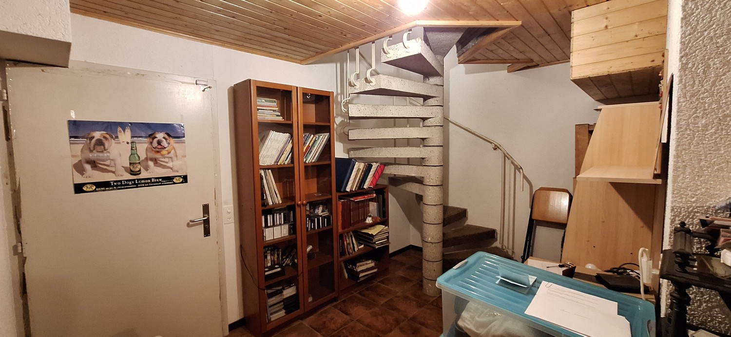 5 rooms apartment