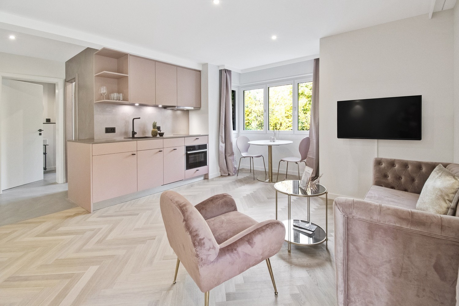 2 rooms furnished flat, Foto 2 von 9