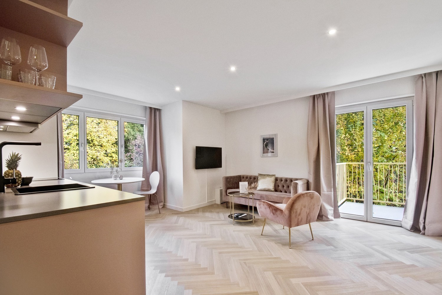 2 rooms furnished flat, Foto 1 von 9