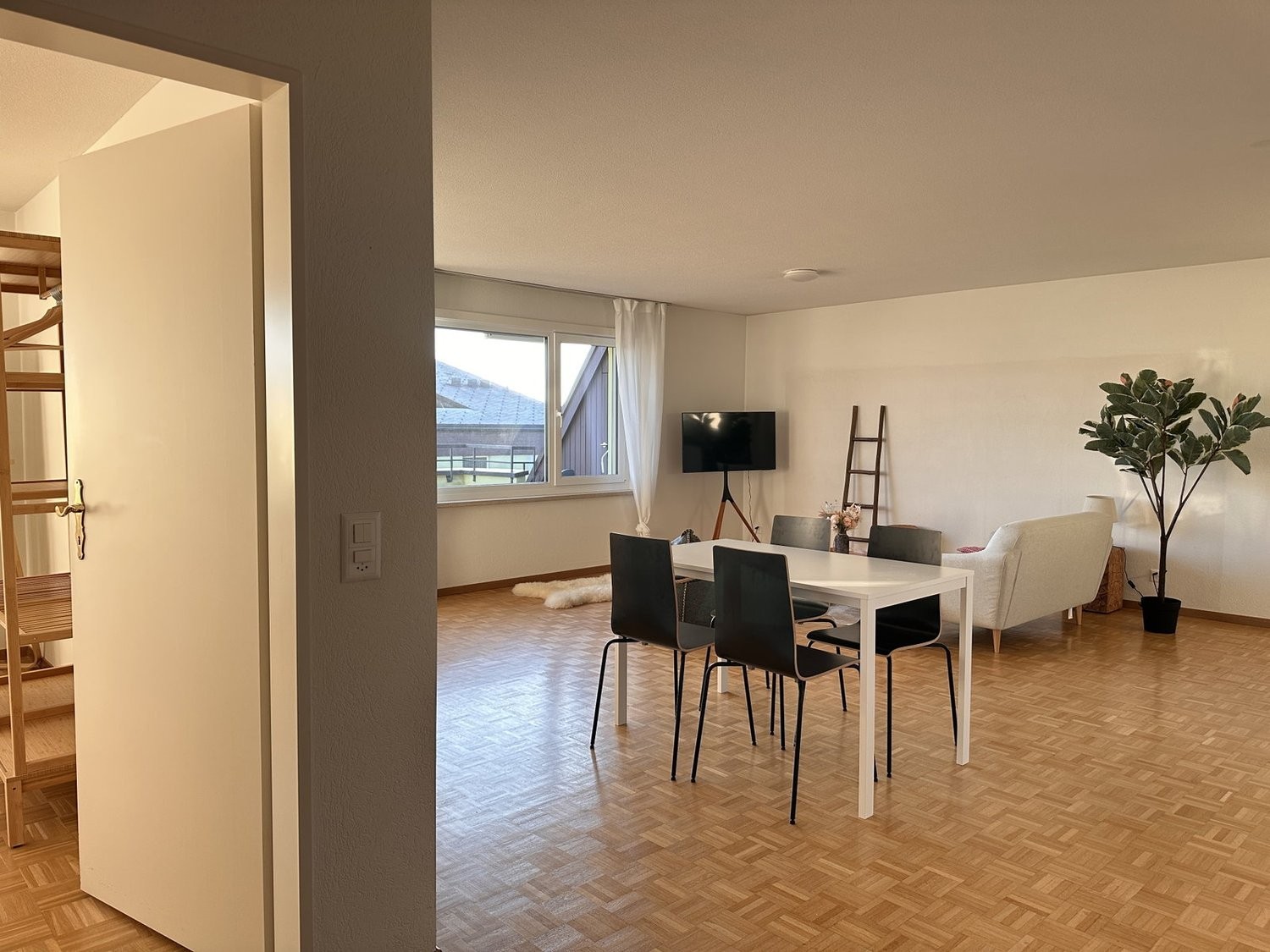 1-Zimmer-möblierte Wohnung, Foto 6 von 10