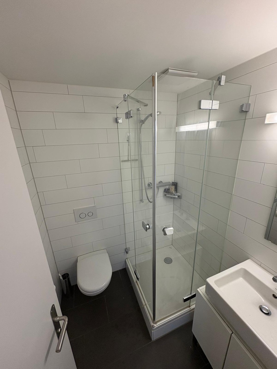 Room in a shared flat, Foto 3 von 6