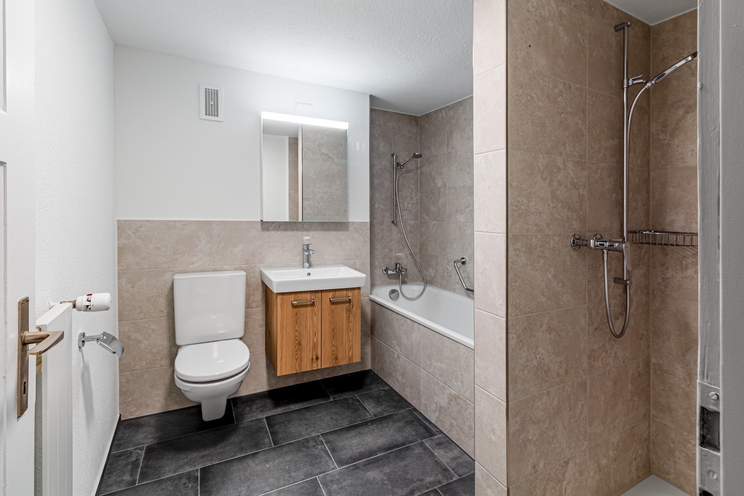 4 rooms apartment