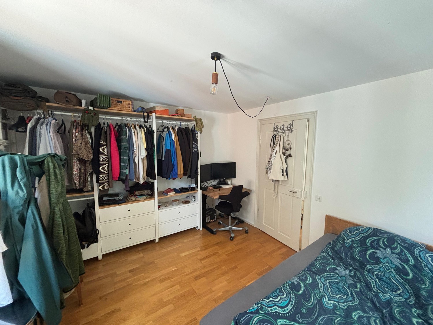 Room in a shared flat, Foto 2 von 6