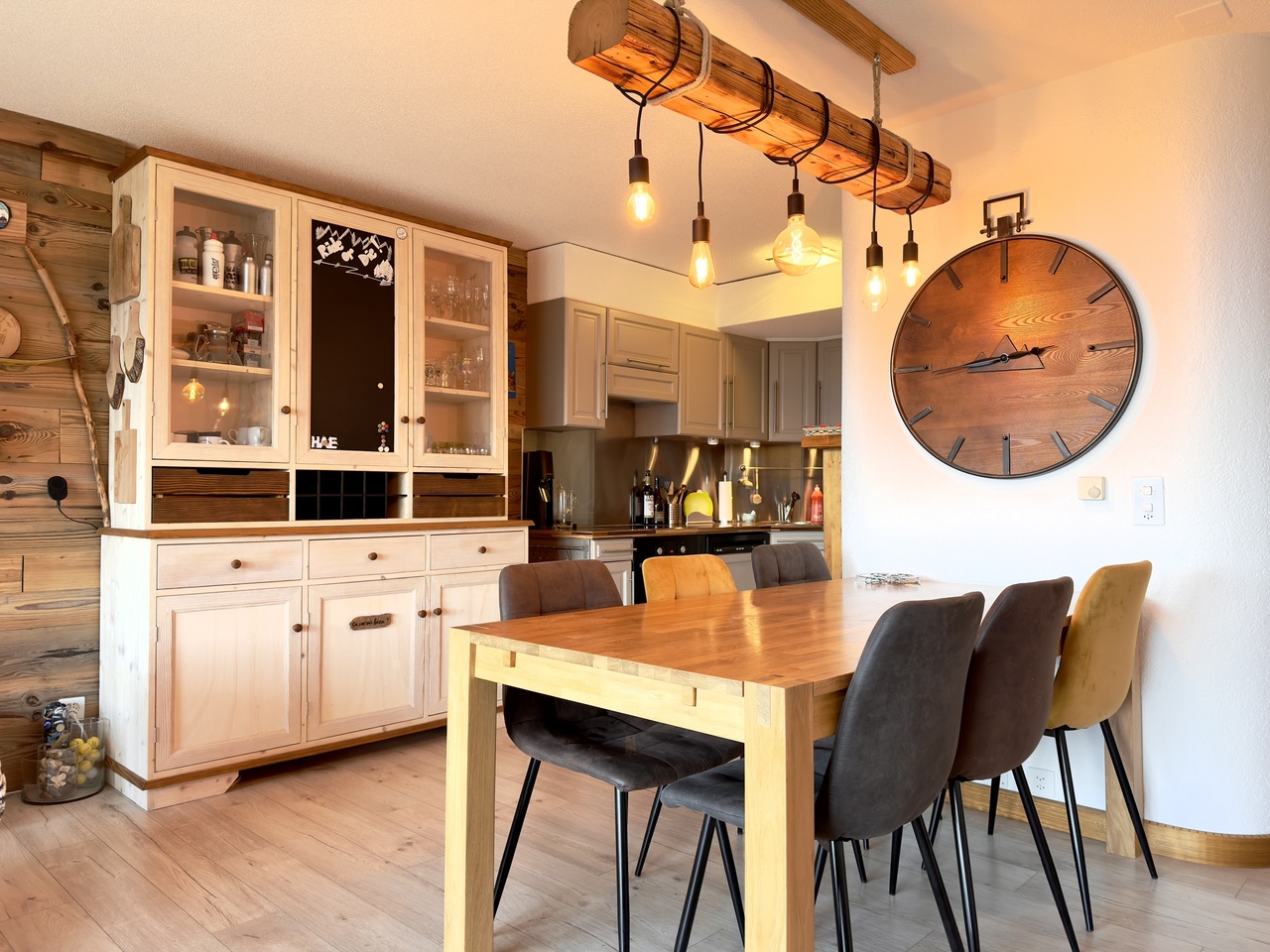 4 ½ Zimmer Wohnung, Foto 2 von 10