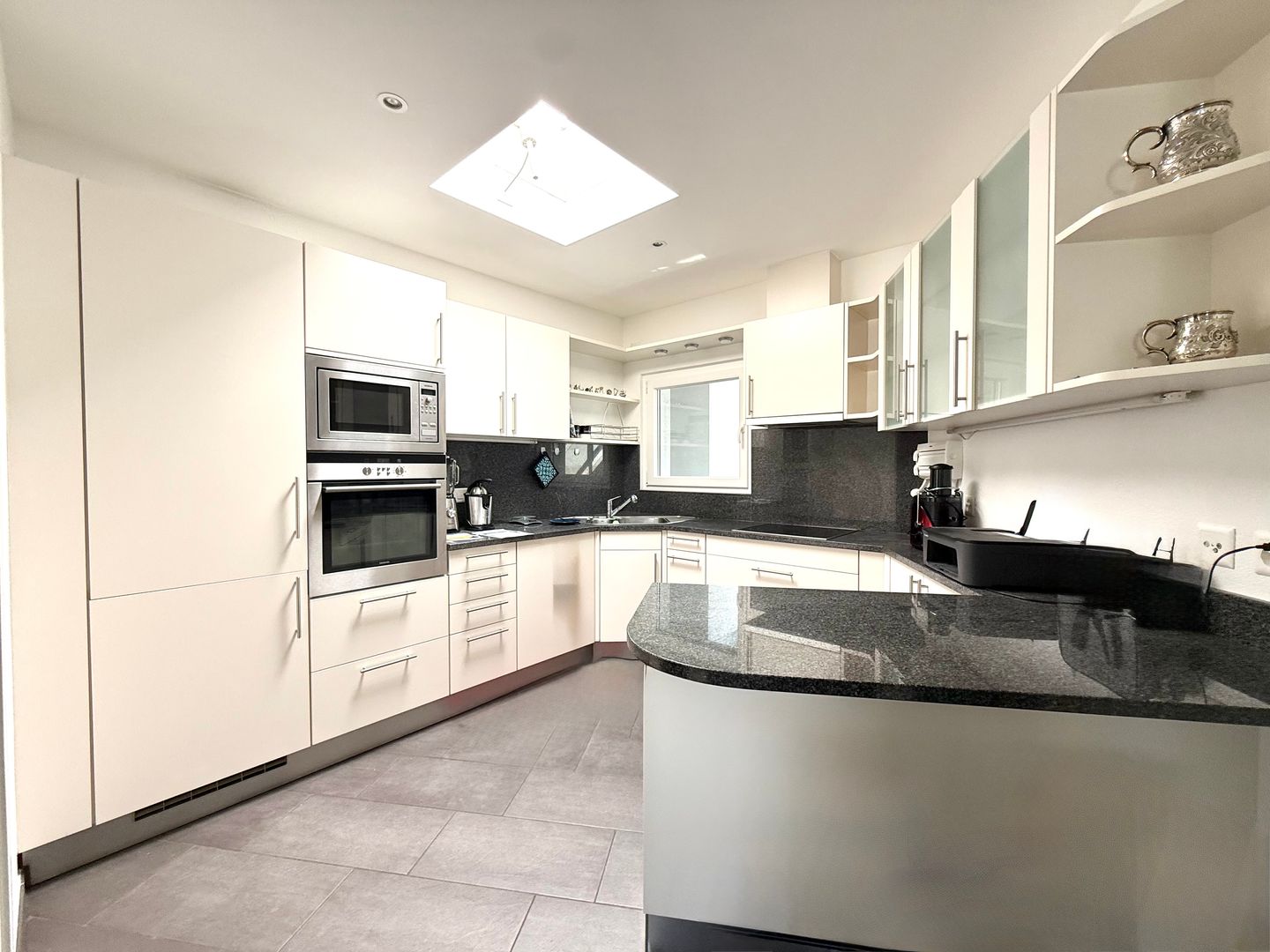 3 rooms apartment