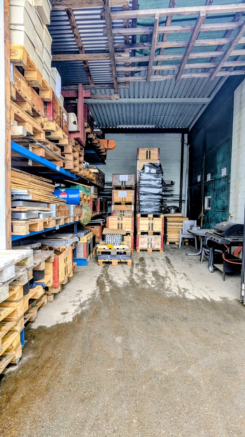673m² commerciale