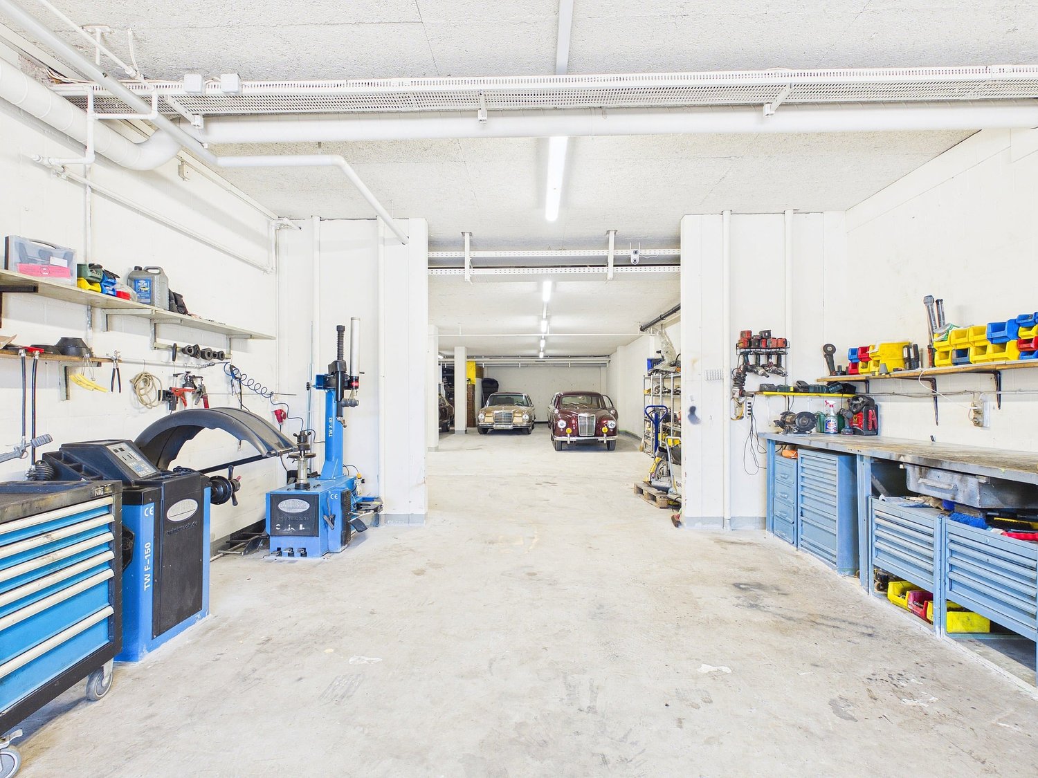 350m² commercial