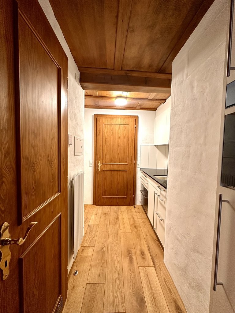 1 room roof flat, Foto 4 von 6