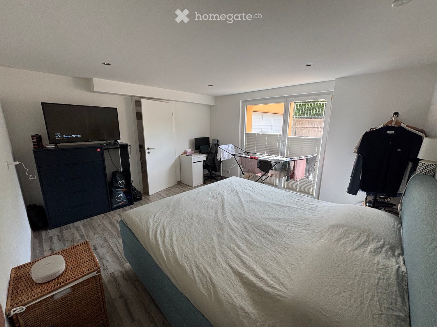 2-Zimmer-Wohnung
Appartement à remettre au 1er octobre.
Loyer 1200.-
Charge 50.-, Foto 1 von 5