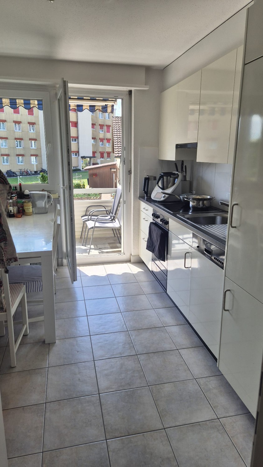 3 rooms apartment