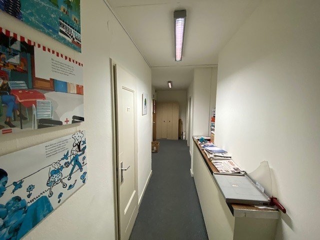182m² Büro, Foto 8 von 10