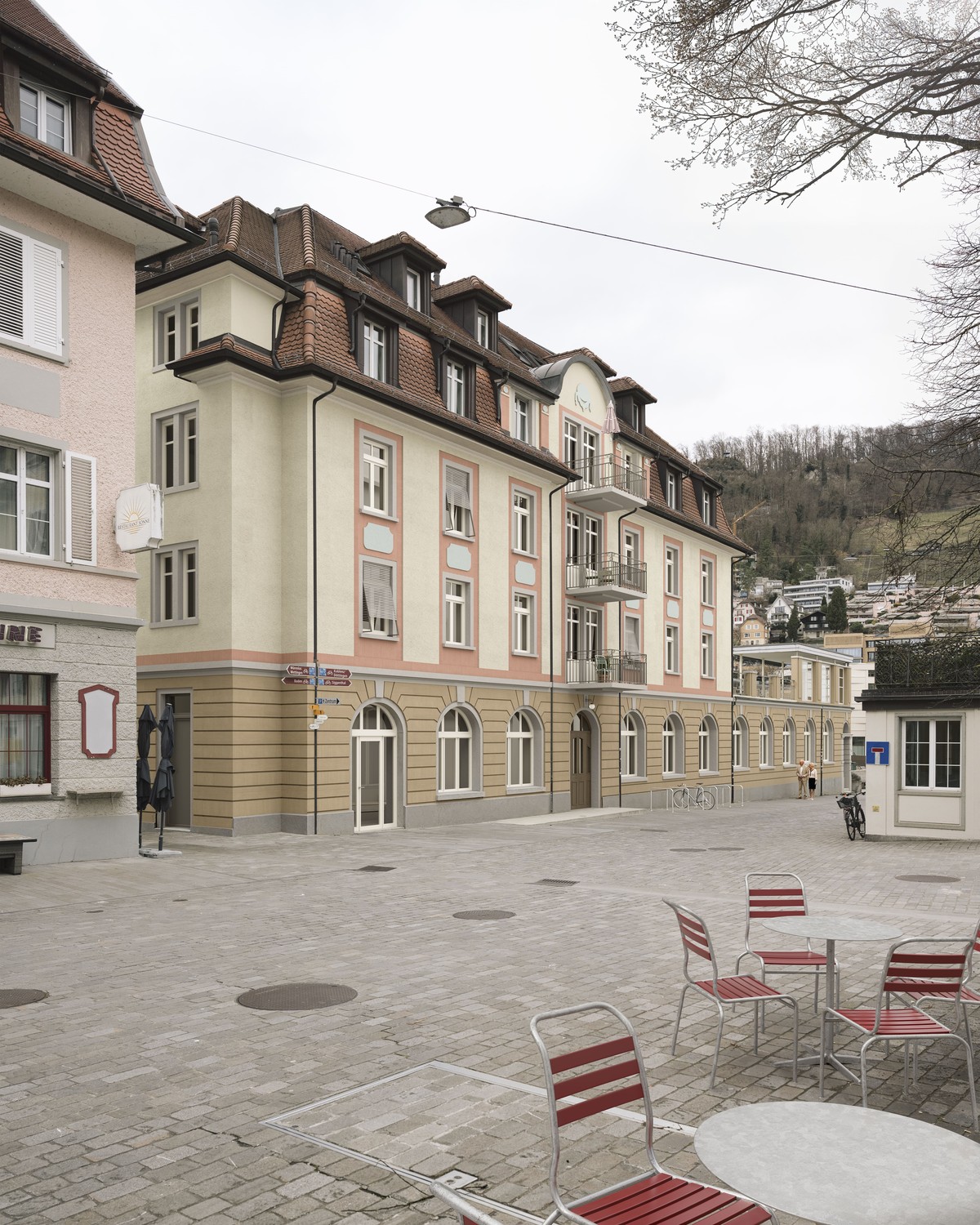 172m² office