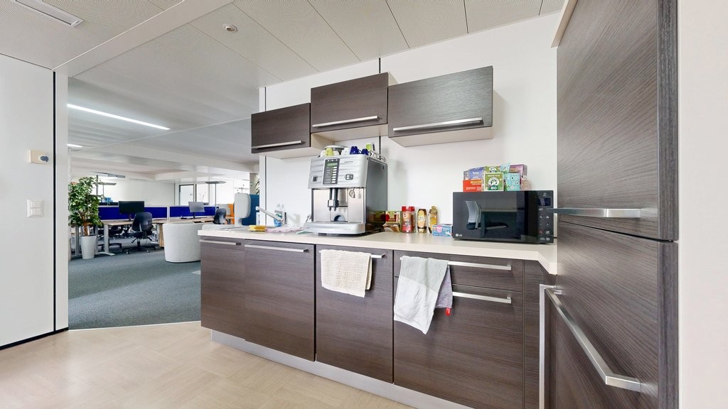 232m² office, Foto 4 von 9