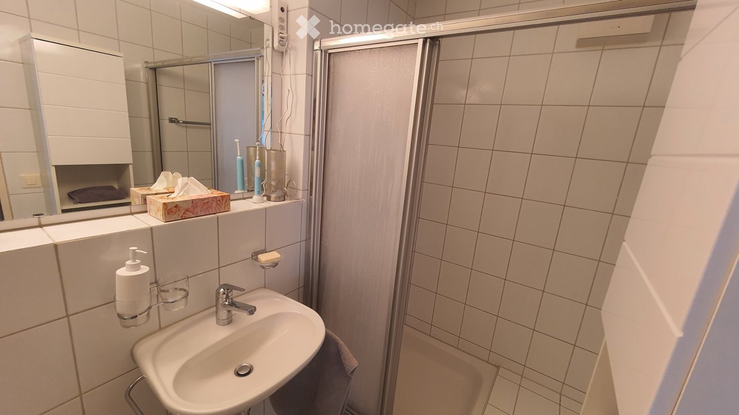 1 room single room