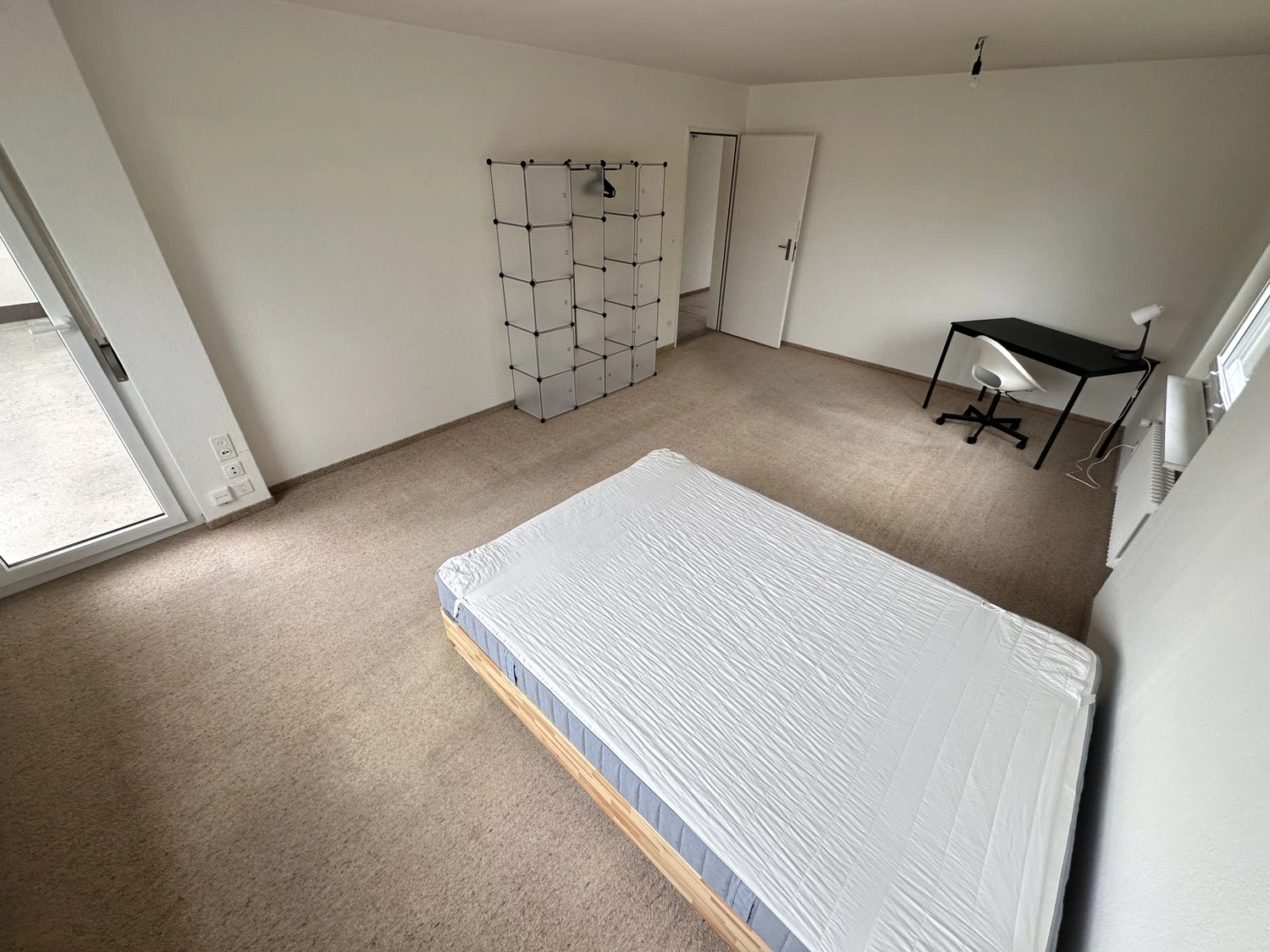 Zimmer in einer Wohngemeinschaft, Foto 3 von 10
