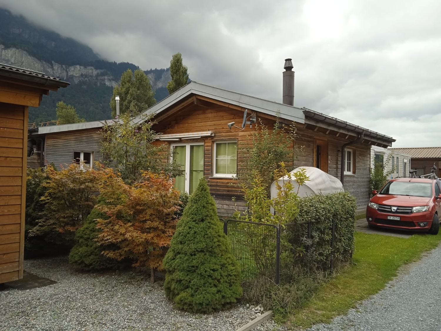 2 rooms single house
