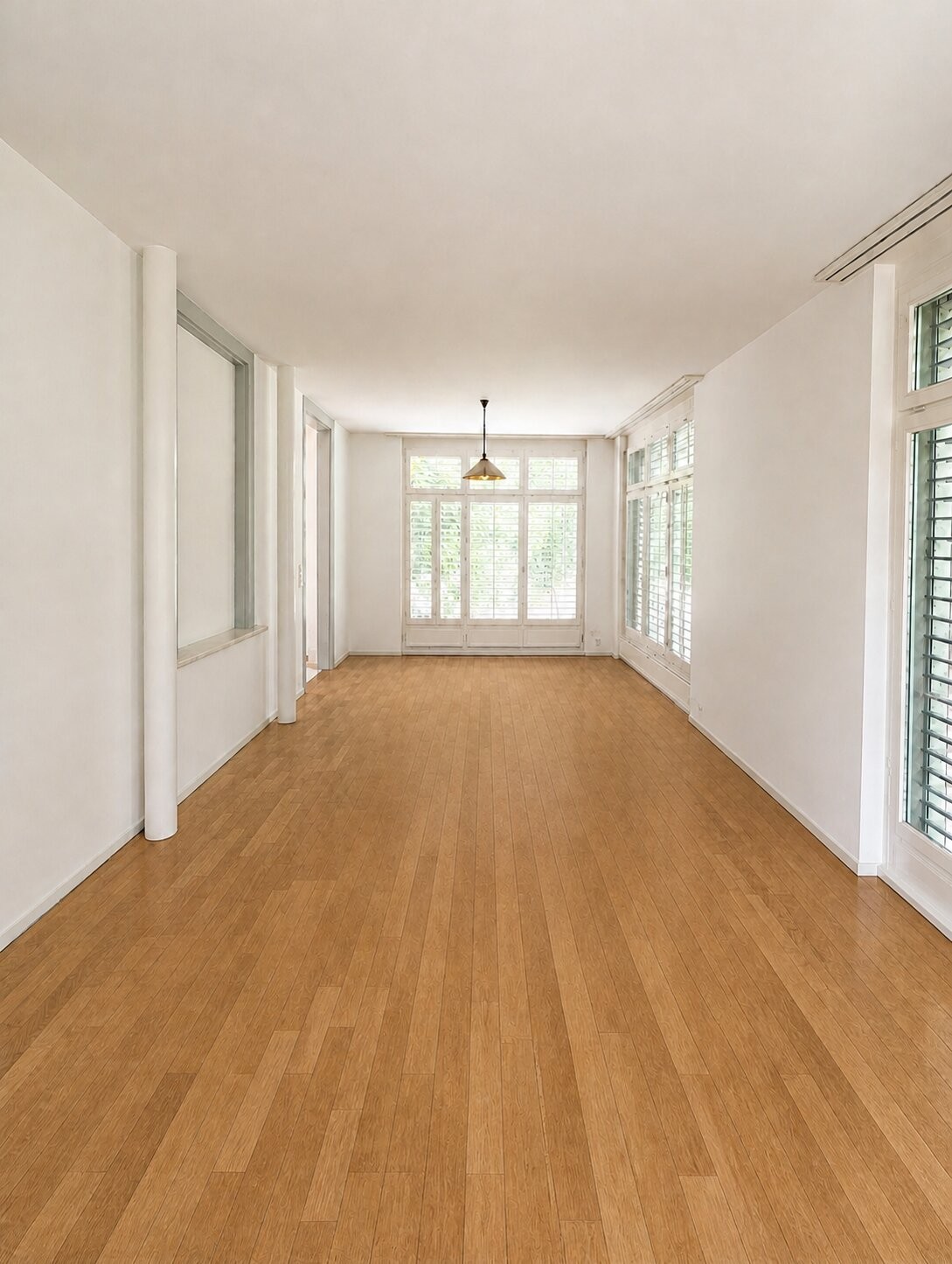 5 rooms apartment