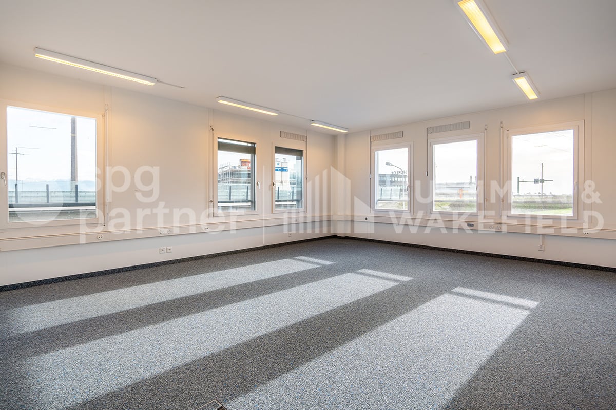 507m² Büro, Foto 3 von 10