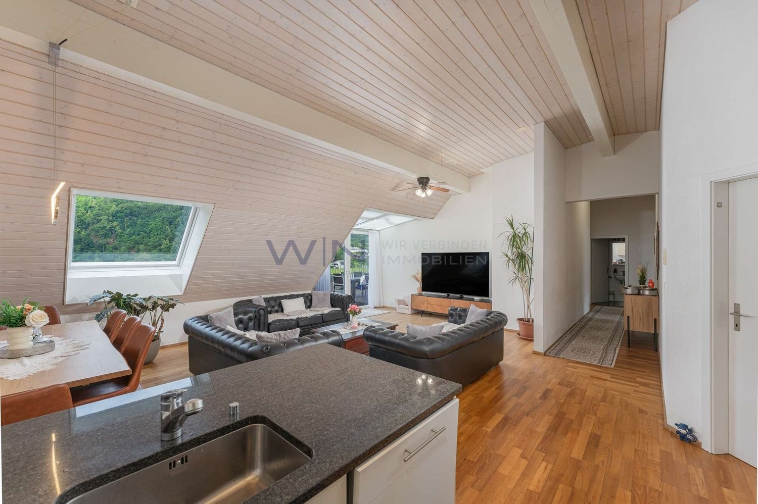 Attico di 6 ½ locali, foto 6 di 10