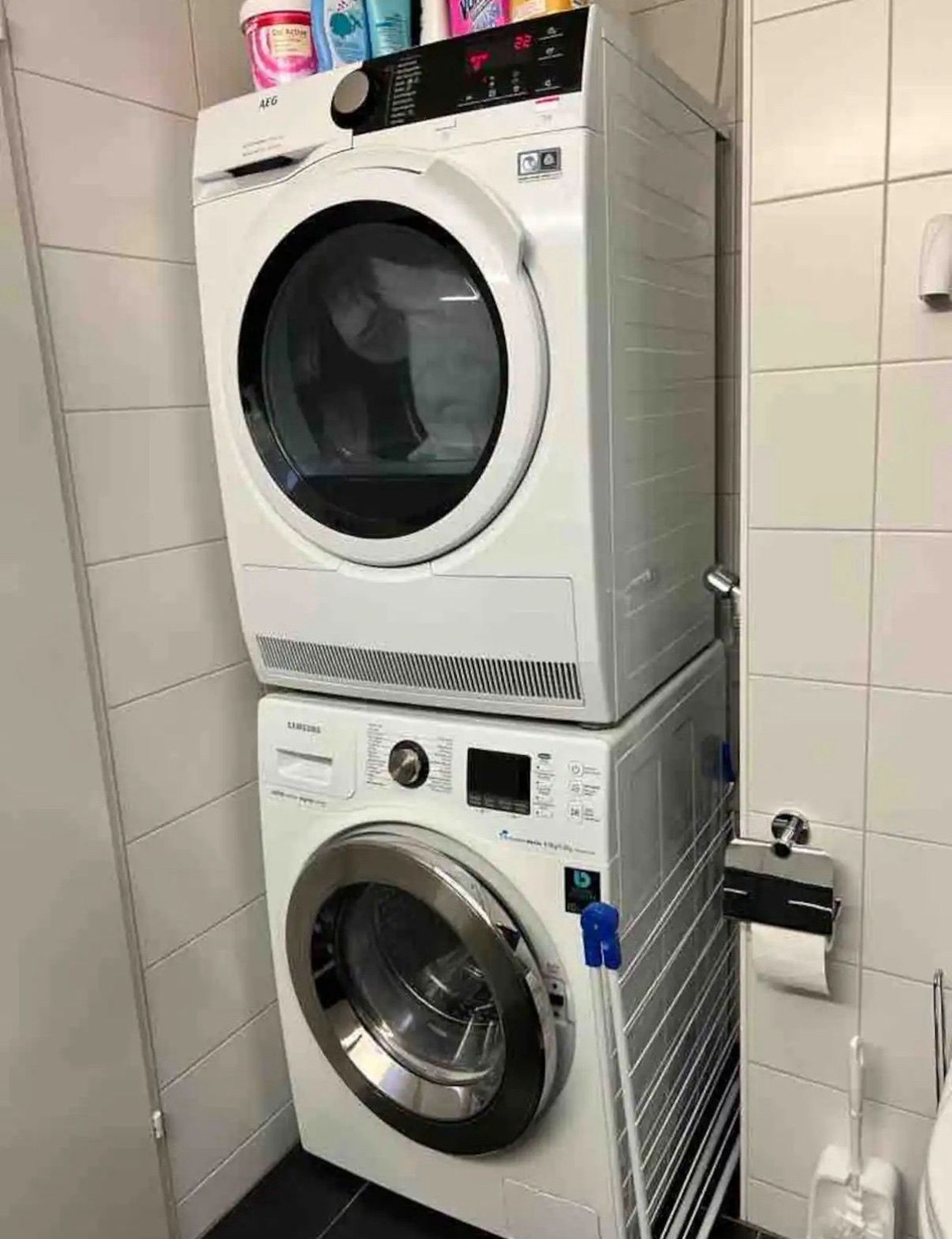 6 rooms apartment