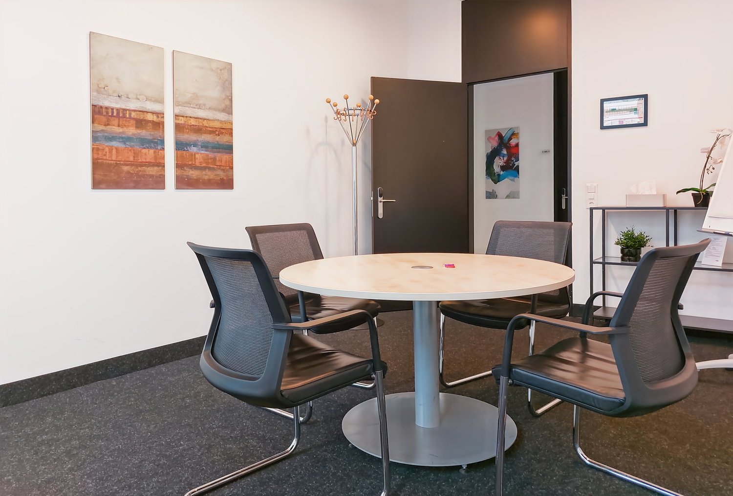 Office, Foto 5 von 8