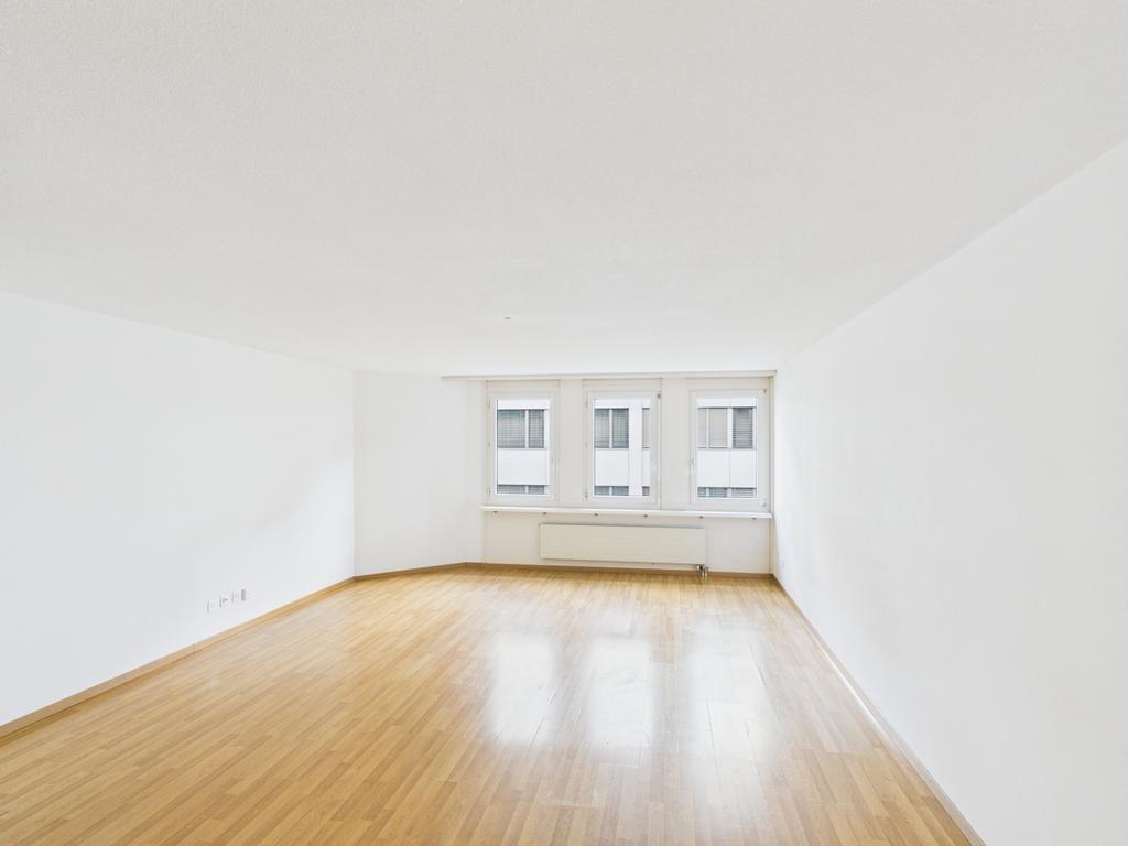 1 room apartment, Foto 2 von 5