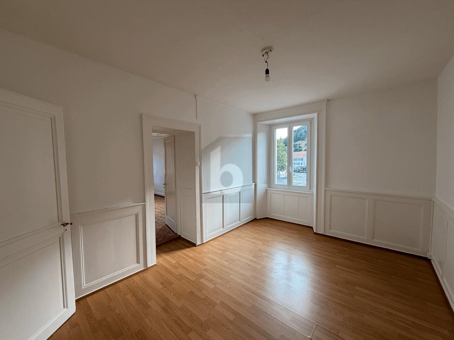 4 ½ Zimmer Dachwohnung, Foto 3 von 4